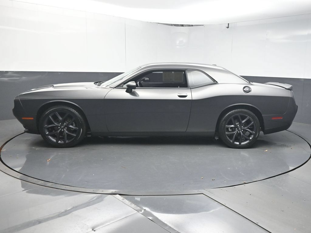 Used 2023 Dodge Challenger SXT w/ Blacktop Package RWD image 5