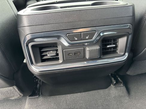 Used 2021 Chevrolet Silverado 1500 LTZ w/ LTZ Premium Package AWD/4WD image 15