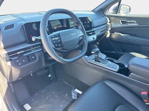 New 2026 Kia Sportage X-Line w/ X-Line Premium Package image 16