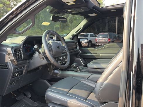 Used 2024 Ford F150 Lariat w/ Equipment Group 502A High AWD/4WD image 5