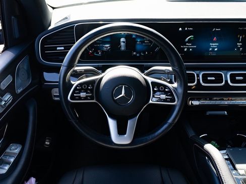 Used 2020 Mercedes-Benz GLE 350 4MATIC image 11