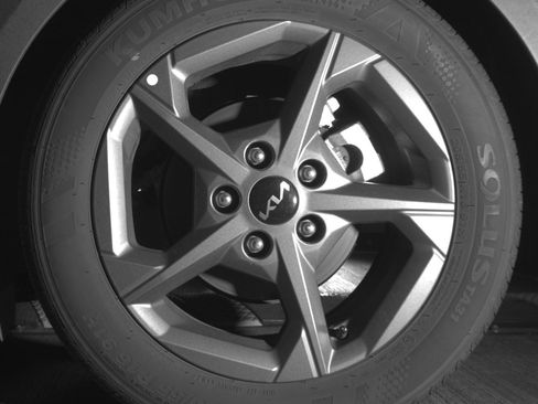 Used 2025 Kia K4 LXS image 14