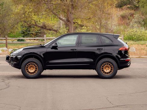 Used 2015 Porsche Cayenne Diesel AWD/4WD image 13