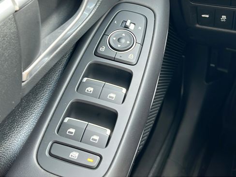 Certified 2023 Hyundai Sonata SE FWD image 17