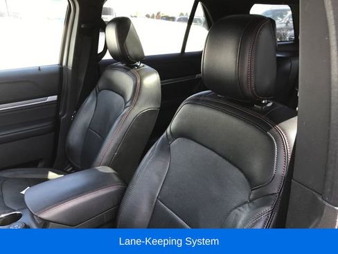 Used 2019 Ford Explorer Sport w/ Equipment Group 401A AWD/4WD image 7