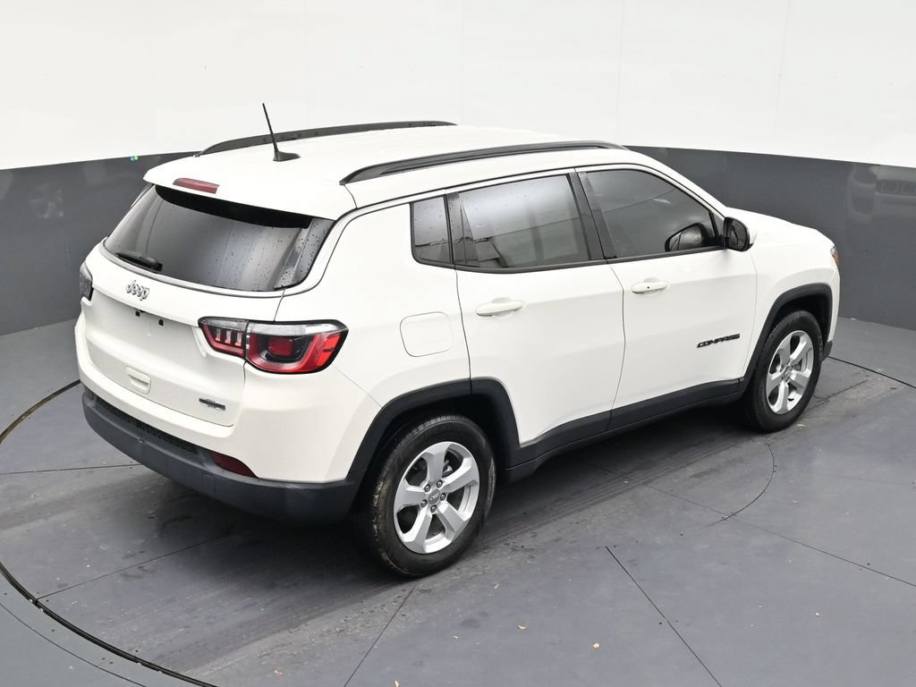 Used 2020 Jeep Compass Latitude w/ Popular Equipment Group FWD image 16