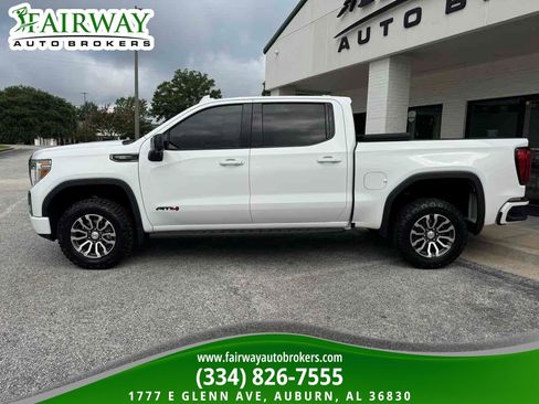 Used 2021 GMC Sierra 1500 AT4 w/ AT4 Premium Package AWD/4WD image 9