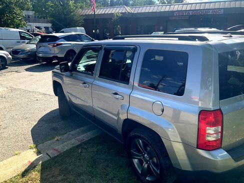 Used 2015 Jeep Patriot High Altitude image 6