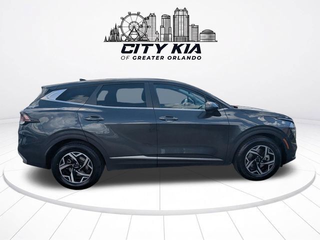 Certified 2024 Kia Sportage LX FWD image 7
