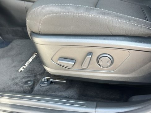 Used 2025 Hyundai Tucson SEL FWD image 16