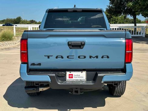 Certified 2026 Toyota Tacoma SR5 AWD/4WD image 4