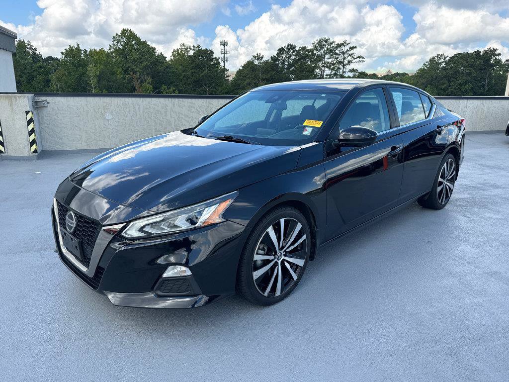 Used 2021 Nissan Altima 2.5 SR AWD/4WD image 3