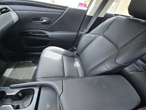 Certified 2024 Lexus ES 350 w/ Premium Package image 21