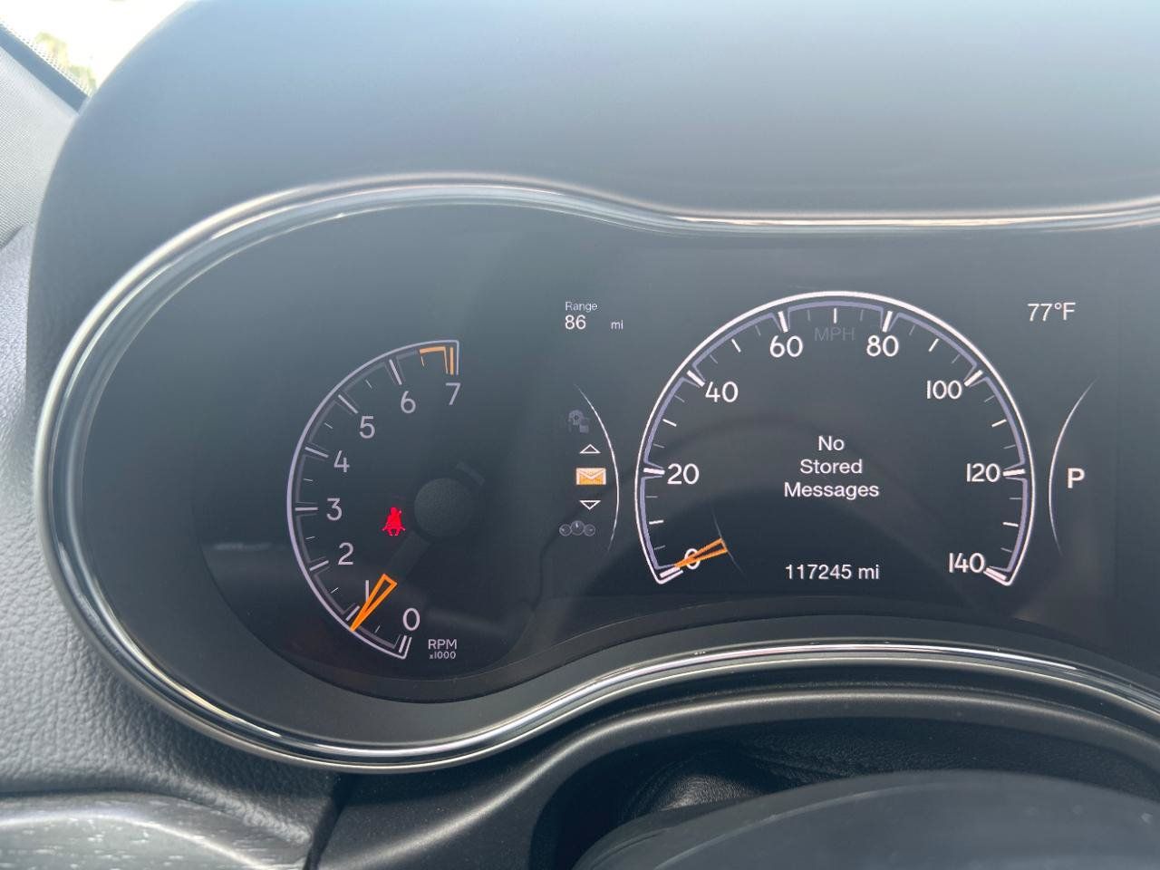 Used 2018 Jeep Grand Cherokee Limited RWD image 16