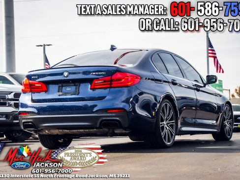 Used 2020 BMW M550i xDrive w/ Premium Package image 5