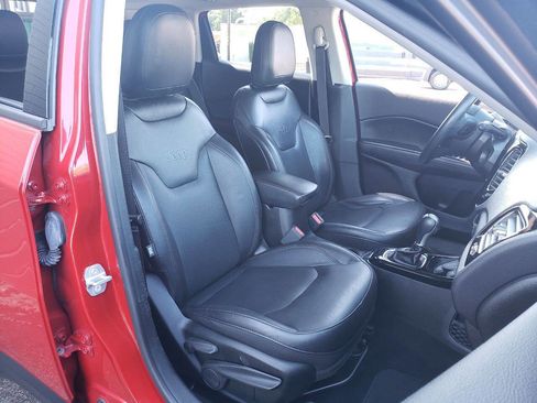 Used 2018 Jeep Compass Limited w/ Navigation Group image 10