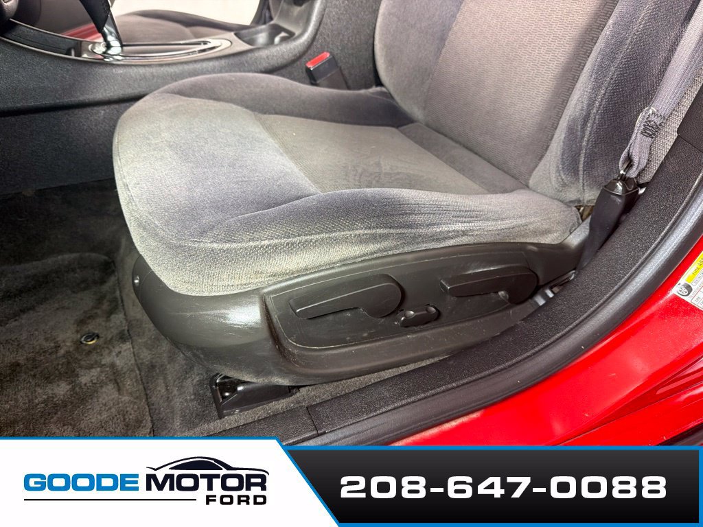 Used 2013 Chevrolet Impala LT FWD image 11