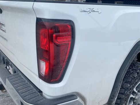 Used 2021 GMC Sierra 3500 Base w/ Convenience Package image 21