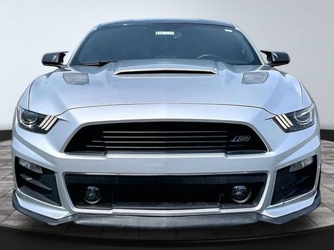 Used 2015 Ford Mustang GT Premium RWD image 3