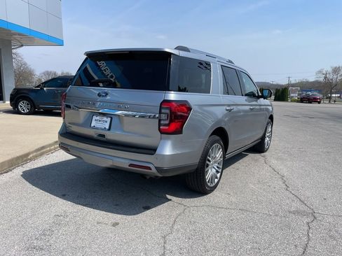 Used 2023 Ford Expedition Limited image 54