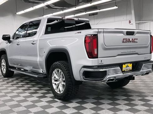 Used 2021 GMC Sierra 1500 SLT w/ SLT Premium Package AWD/4WD image 2