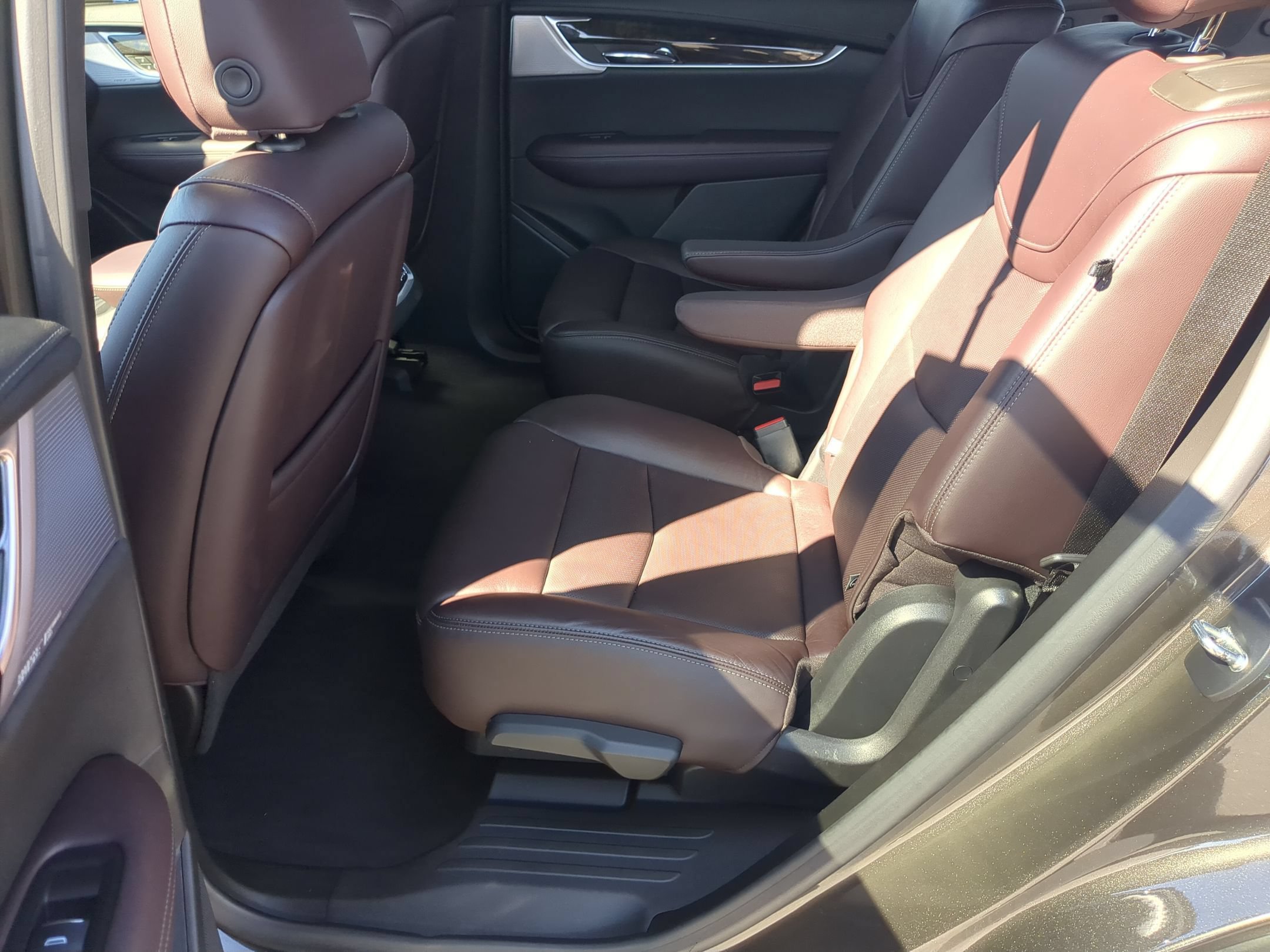 Certified 2020 Cadillac XT6 Premium Luxury AWD/4WD image 23