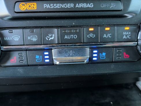 Used 2022 Ford F250 Lariat w/ Tremor Off-Road Package image 33