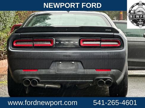 Used 2018 Dodge Challenger R/T Scat Pack w/ Leather Interior Group image 4