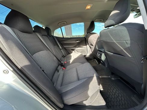 Used 2025 Toyota Camry LE image 28
