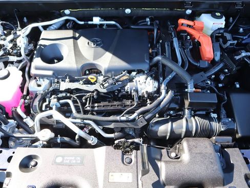 New 2025 Toyota RAV4 SE image 28