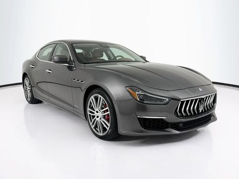 Used 2018 Maserati Ghibli S GranLusso AWD/4WD image 7
