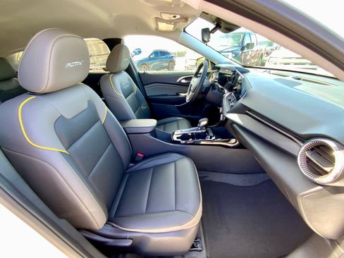 New 2026 Chevrolet Trax ACTIV FWD image 20