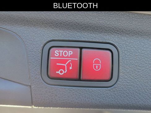 Used 2024 Mercedes-Benz GLE 350 4MATIC image 7