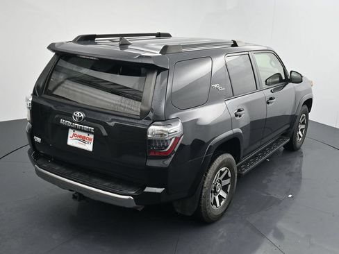 Used 2024 Toyota 4Runner TRD Off-Road AWD/4WD image 29