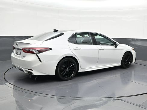 Used 2023 Toyota Camry XSE w/ Navigation Package FWD image 5