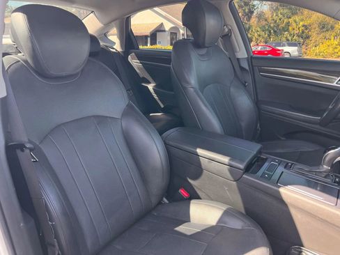 Used 2016 Hyundai Genesis 3.8 image 26