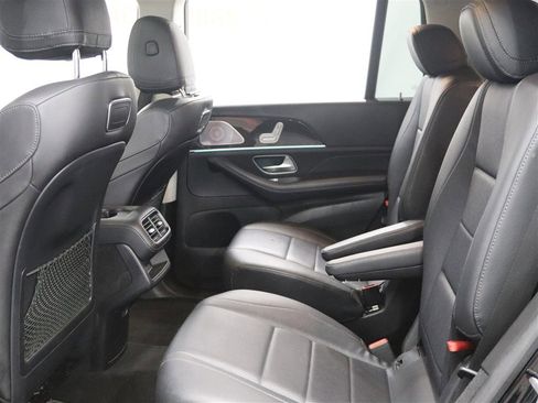 Used 2020 Mercedes-Benz GLS 450 4MATIC image 13