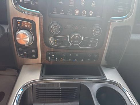 Used 2016 RAM 1500 Laramie w/ Convenience Group AWD/4WD image 32