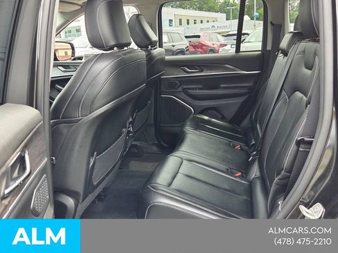 Used 2024 Jeep Grand Cherokee Limited 4xe AWD/4WD image 5