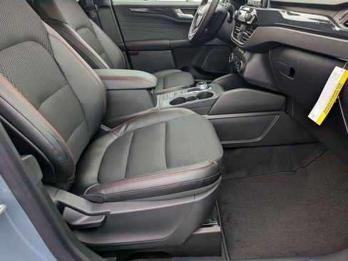 New 2026 Ford Escape ST-Line w/ Cold Weather Package image 43