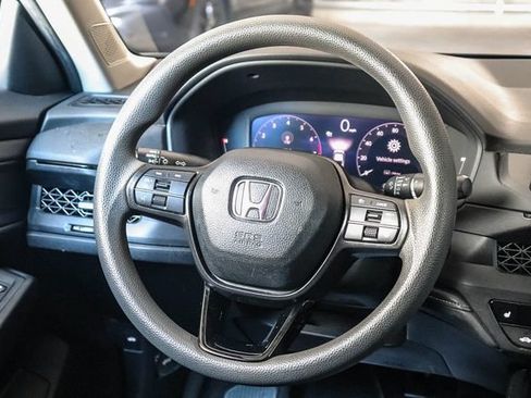 Used 2023 Honda Accord EX image 17