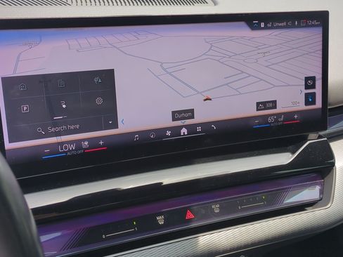Used 2024 BMW i5 eDrive40i w/ Executive Package RWD image 24