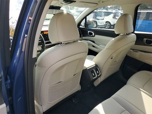 New 2026 Kia Sorento S image 16