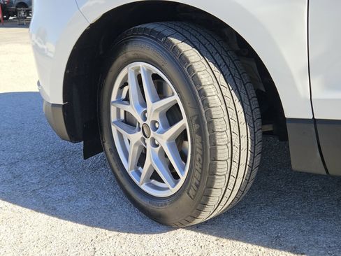 Certified 2024 Ford Edge SEL w/ Convenience Package image 33