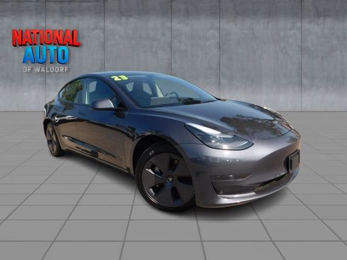 Used 2023 Tesla Model 3 Standard Range RWD image 1