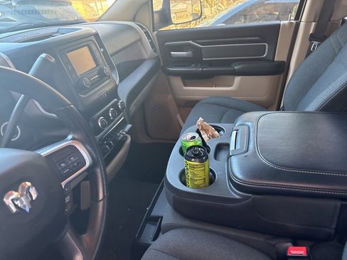 Used 2020 RAM 2500 Big Horn image 9