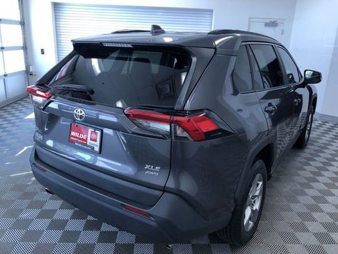Used 2022 Toyota RAV4 XLE image 28