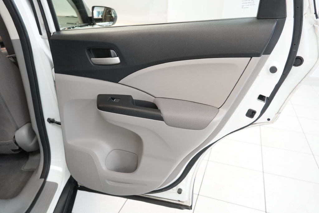 Used 2014 Honda CR-V LX image 28