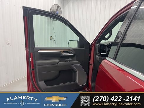 New 2025 Chevrolet Silverado 1500 High Country image 8