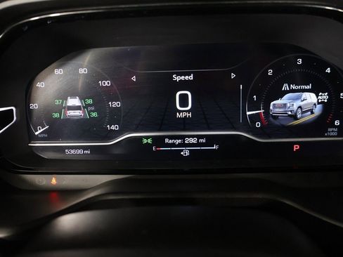 Used 2023 GMC Yukon Denali image 49